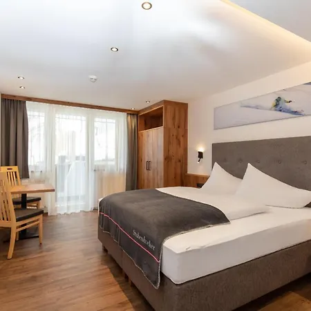 Kardona 3* Ischgl